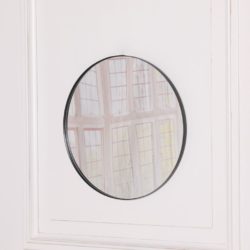 Round Black Wall Mirror with Slim Frame