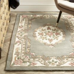 Chester Patterned Traditional Grey Rug - Choice of Size