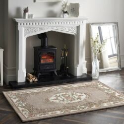 Chester Patterned Traditional Beige Rug - Choice of Sizes